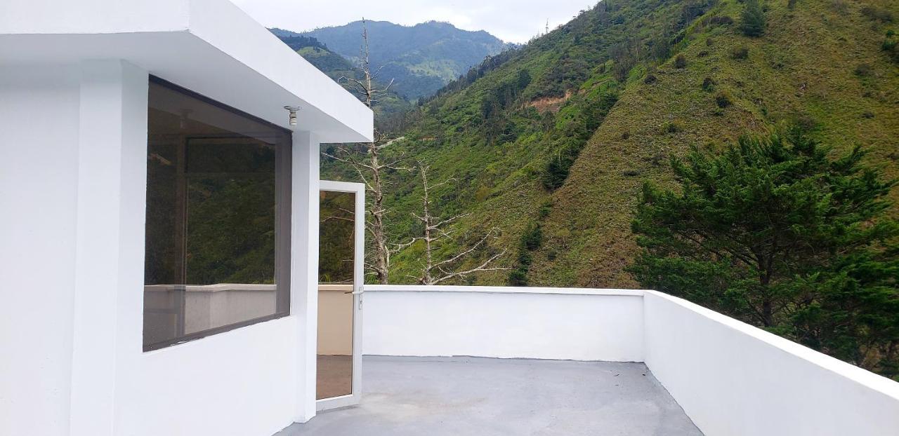 Casa Vista Hermosa Baños Esterno foto